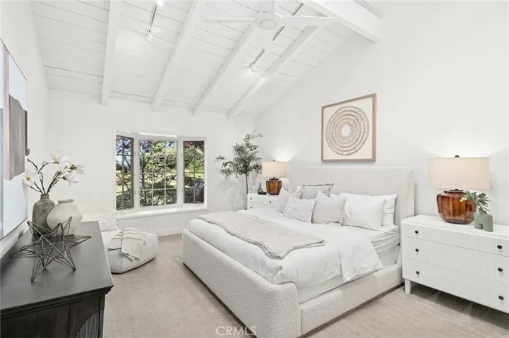 2441 Vista Nobleza, Newport Beach, California 92660