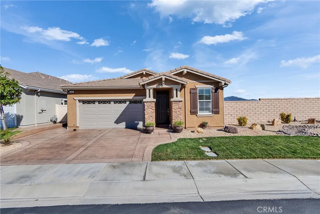 428 Saddlerock, Beaumont, California 92223 home-pic-4