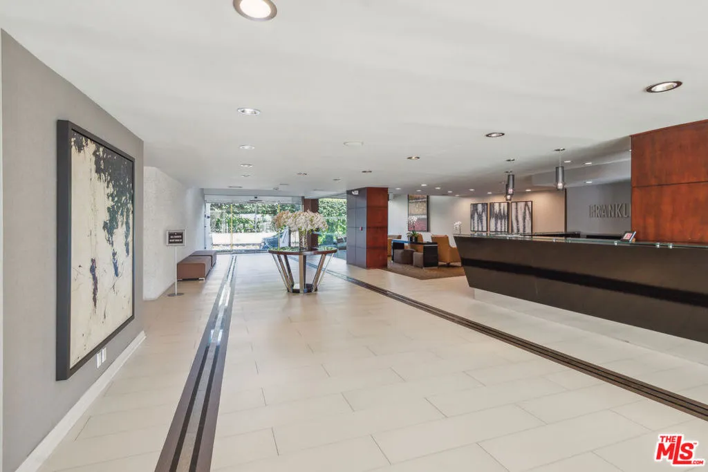 7250 Franklin Avenue 512, Los Angeles, California 90046 home-pic-29