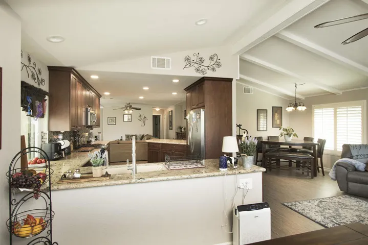 4Z6A9047  web - Copy - Copy - Copy - Cop