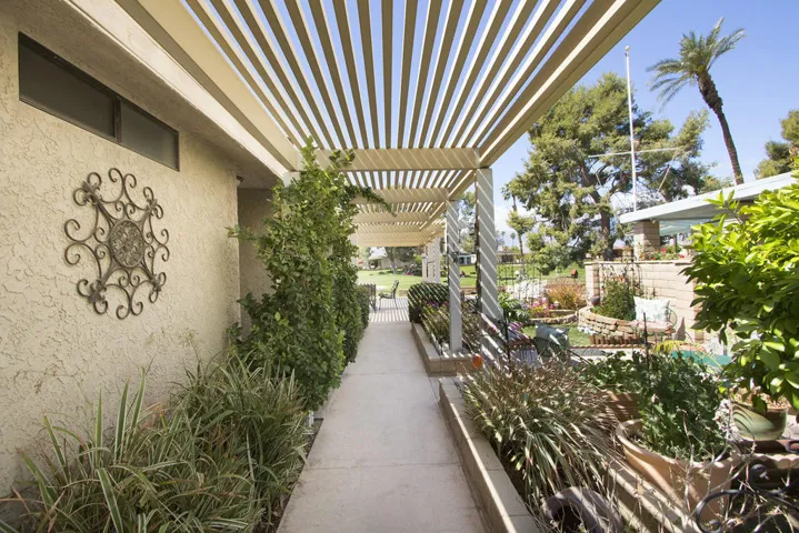 4Z6A9163  web - Copy