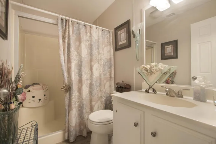 4Z6A8970  web - Copy - Copy - Copy - Cop