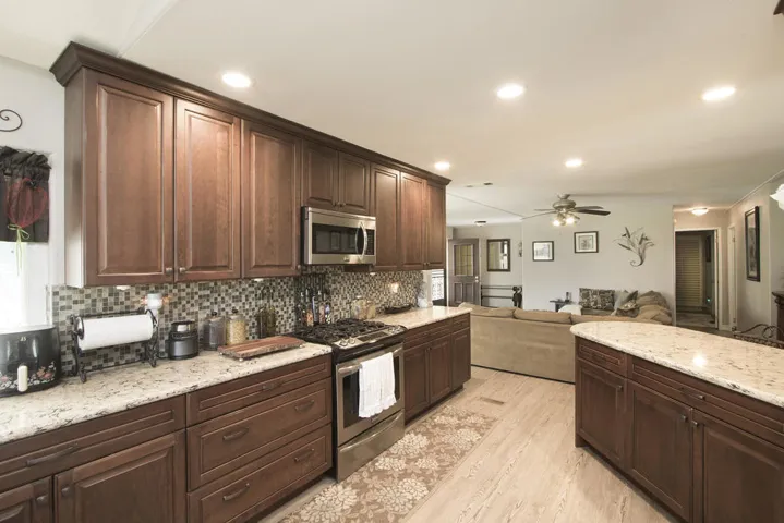 4Z6A9060  web - Copy - Copy - Copy - Cop