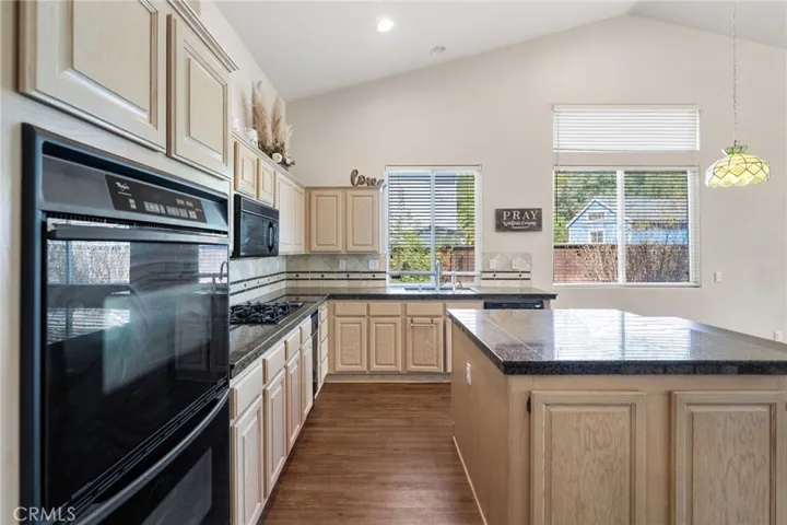 36012 Corte Pavia, Murrieta, California 92562