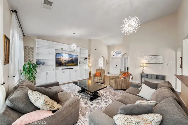 36012 Corte Pavia, Murrieta, California 92562