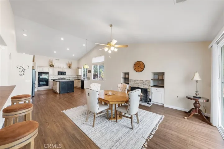 36012 Corte Pavia, Murrieta, California 92562
