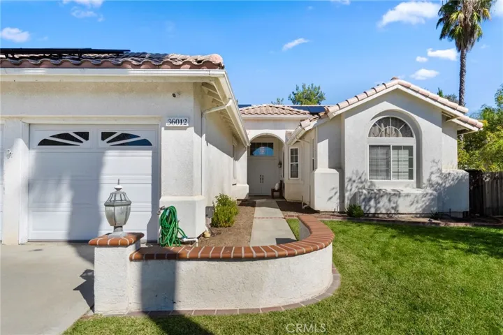 36012 Corte Pavia, Murrieta, California 92562