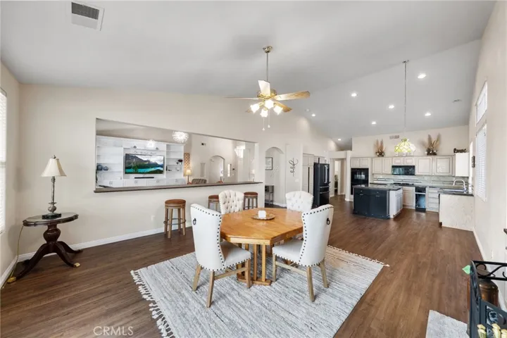 36012 Corte Pavia, Murrieta, California 92562