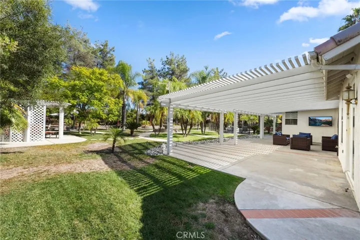 36012 Corte Pavia, Murrieta, California 92562