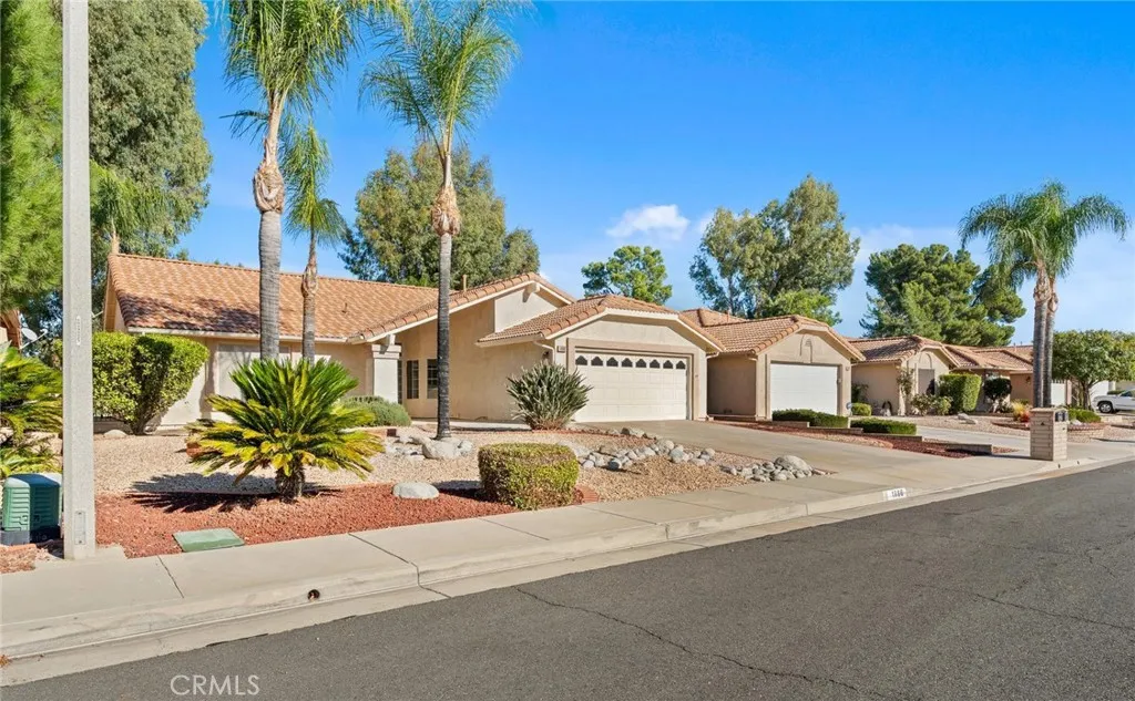 1886 Tamarack, Hemet, California 92545 home-pic-0