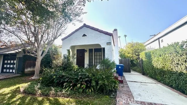 4039 Denny Avenue, Studio City, California 91604