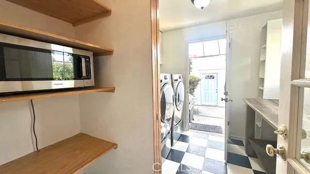 4039 Denny Avenue, Studio City, California 91604