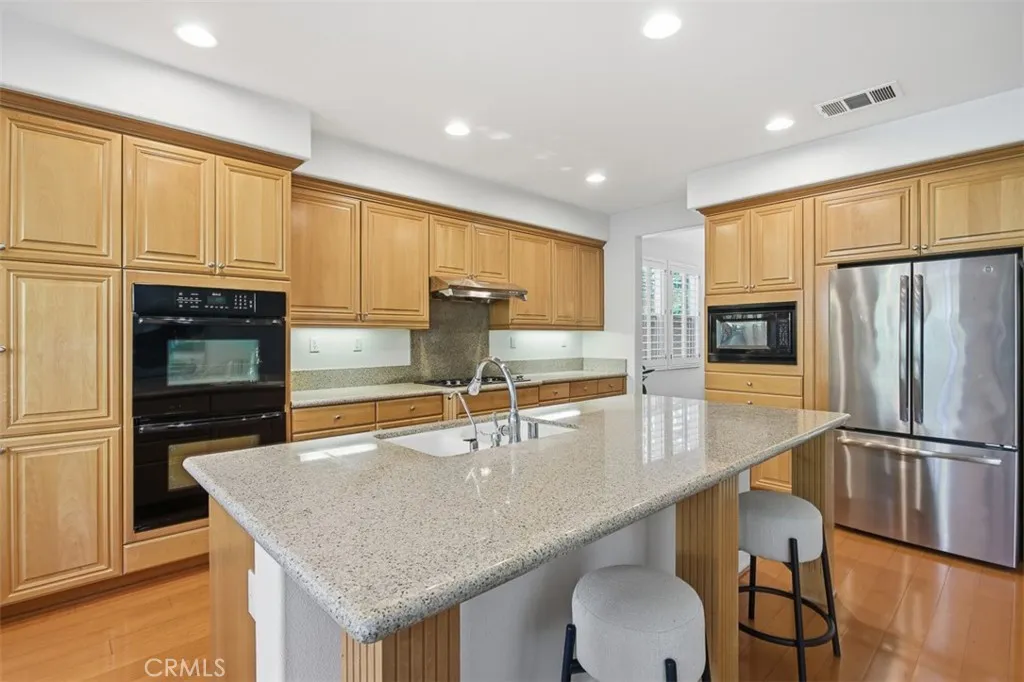 1267 Kendra Lane, Upland, California 91784 home-pic-9