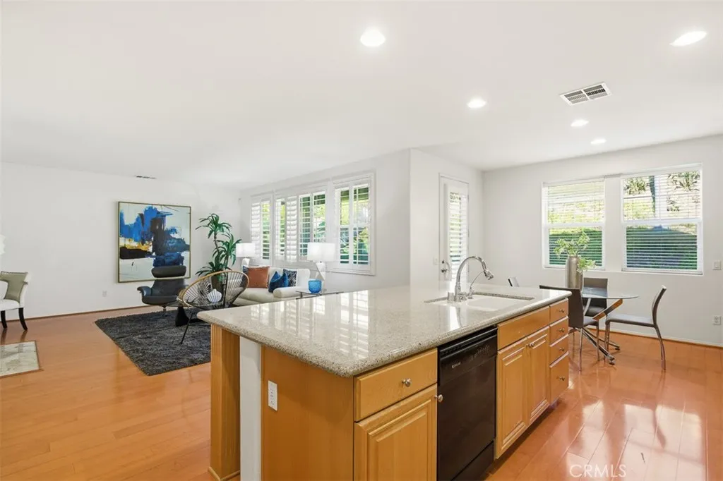 1267 Kendra Lane, Upland, California 91784 home-pic-11