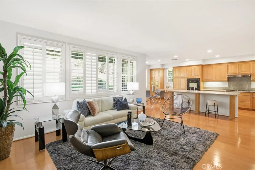 1267 Kendra Lane, Upland, California 91784 home-pic-8