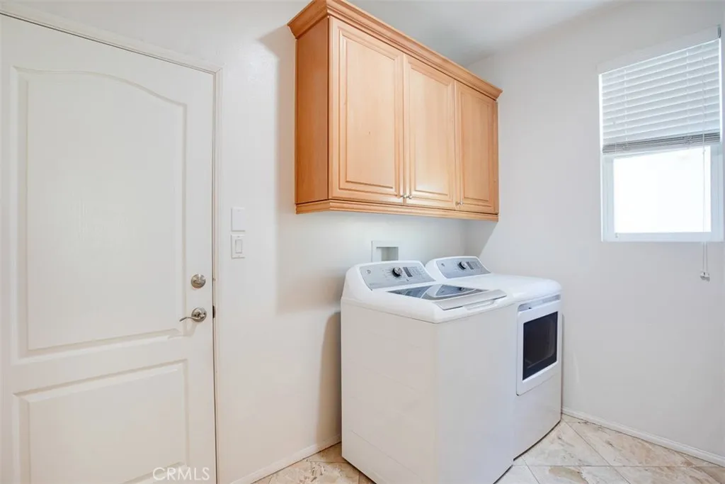 1267 Kendra Lane, Upland, California 91784 home-pic-17