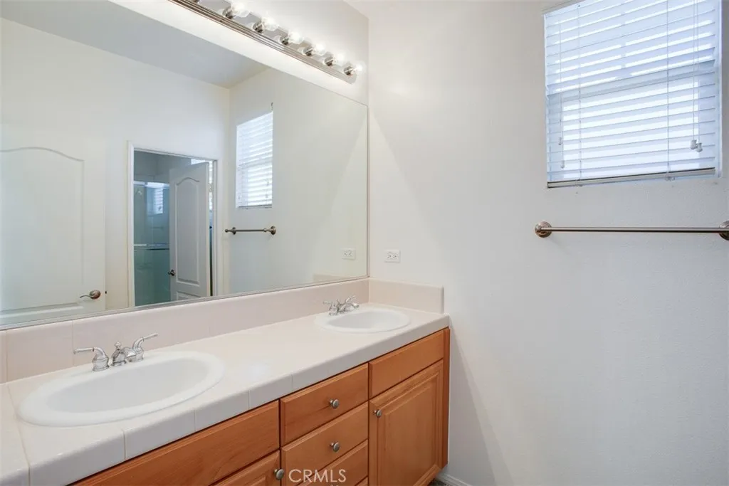 1267 Kendra Lane, Upland, California 91784 home-pic-30