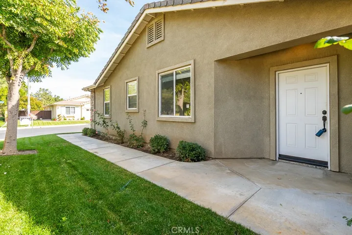 241 Carner Lane, Hemet, California 92545