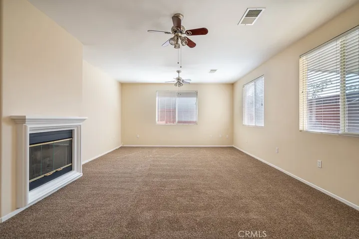 241 Carner Lane, Hemet, California 92545