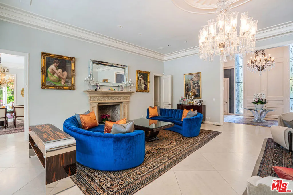 915 Hartford Way, Beverly Hills, California 90210 home-pic-5