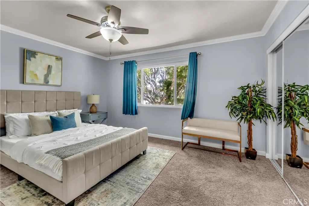 1919 N Sherry Lane 31, Santa Ana, California 92705 home-pic-2