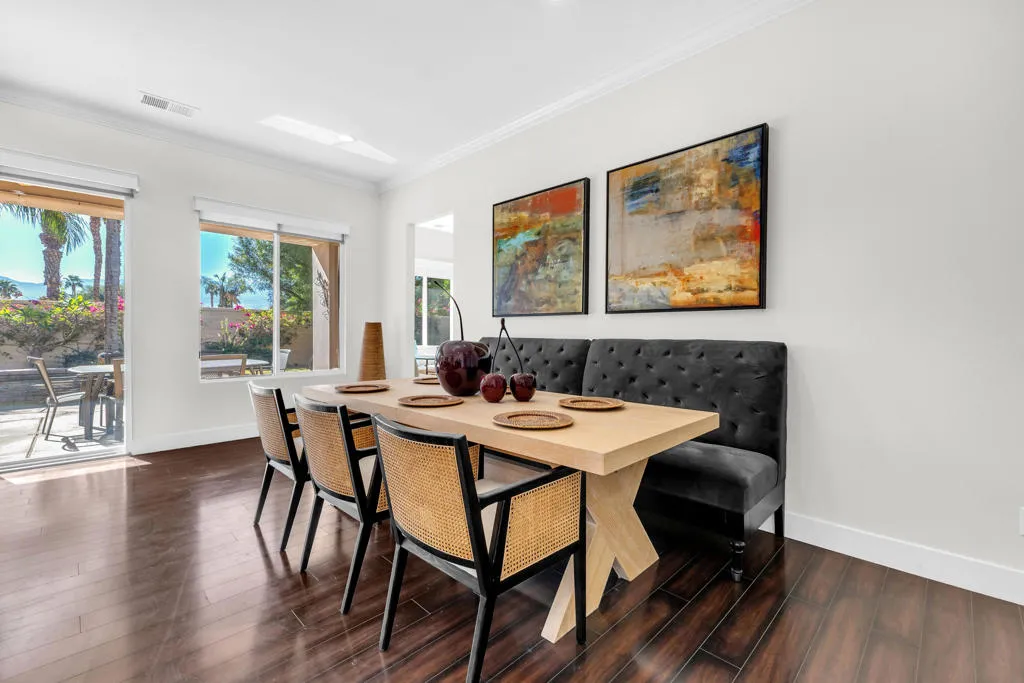 35 Calle La Reina, Rancho Mirage, California 92270 home-pic-16