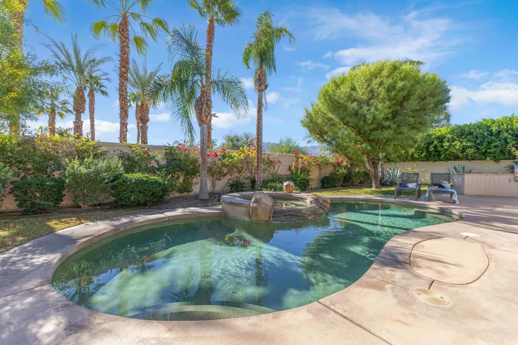 35 Calle La Reina, Rancho Mirage, California 92270 home-pic-53