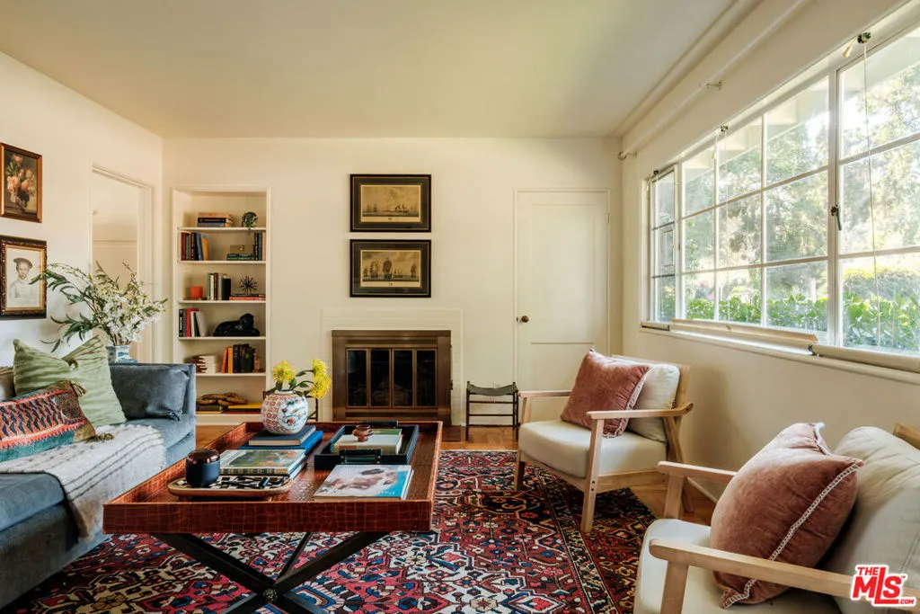 5273 Village, Los Angeles, California 90016 home-pic-6