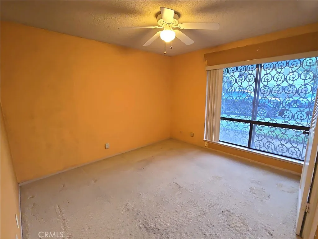 5064 A N Wishon, Fresno, California 93704 home-pic-16