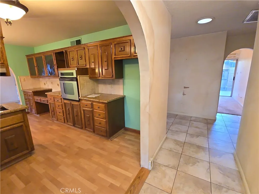 5064 A N Wishon, Fresno, California 93704 home-pic-3