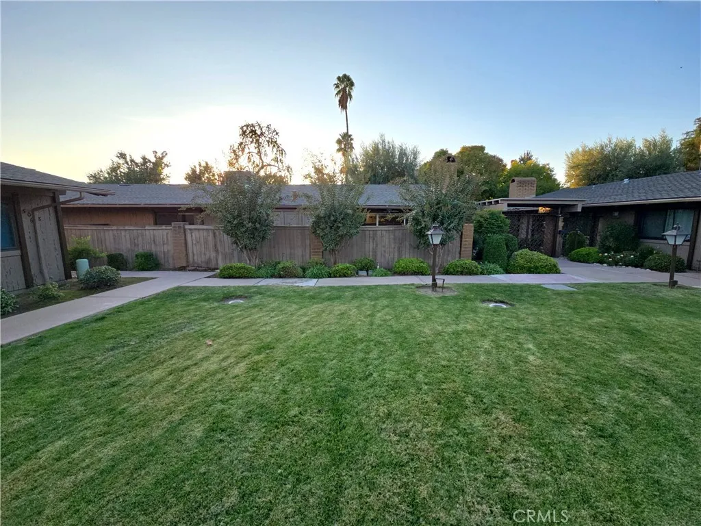 5064 A N Wishon, Fresno, California 93704 home-pic-21