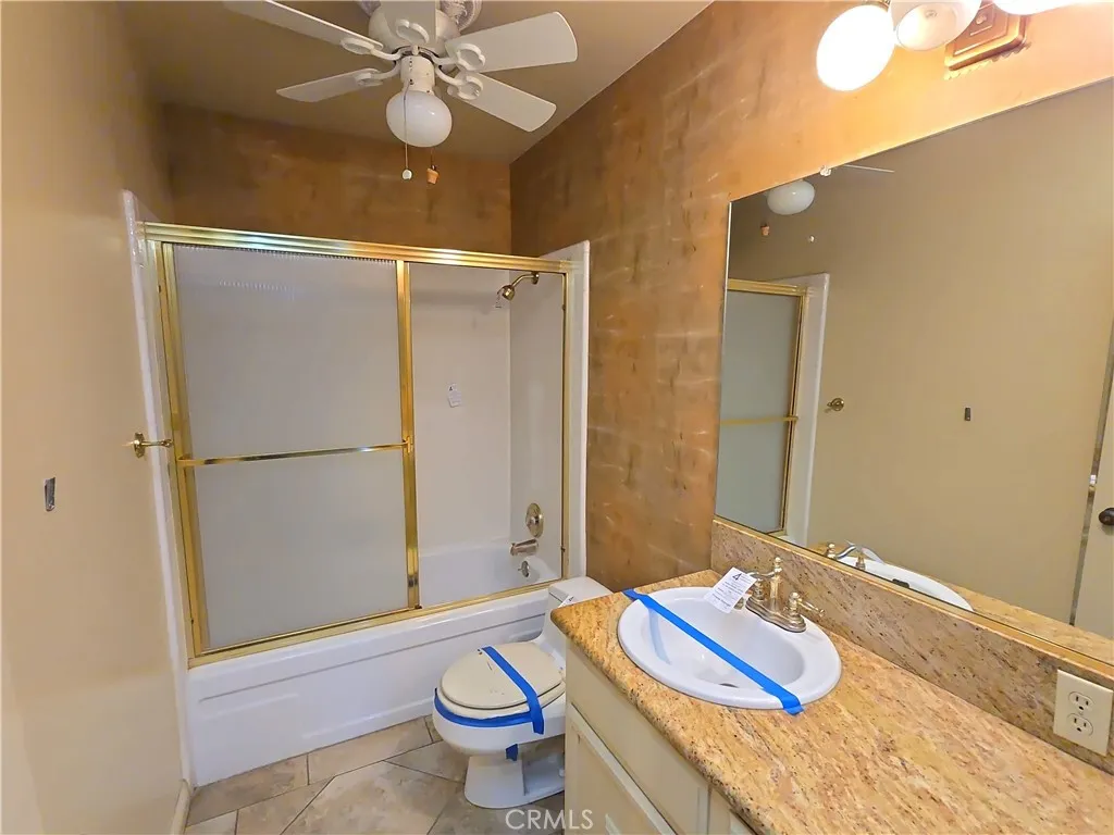 5064 A N Wishon, Fresno, California 93704 home-pic-12