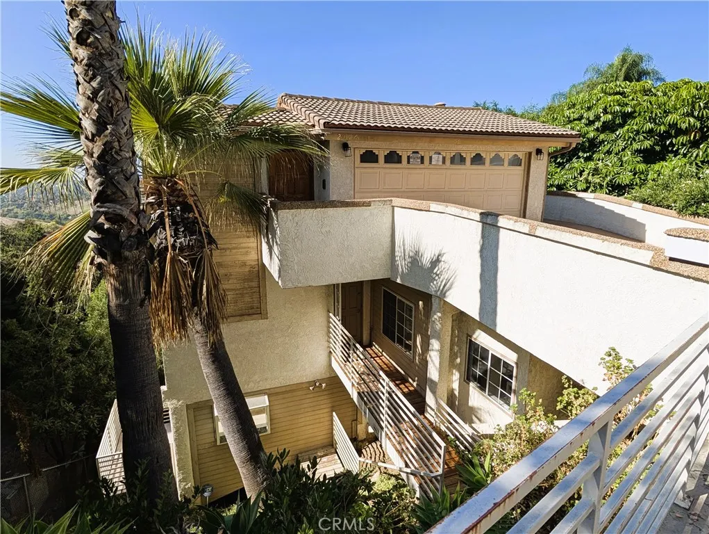 2076 Hanscom Drive, South Pasadena, California 91030 home-pic-2