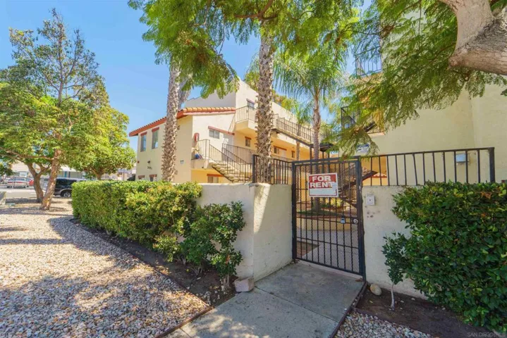 3691 National, San Diego, California 92113