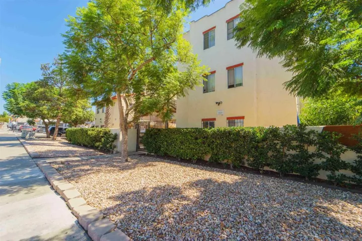 3691 National, San Diego, California 92113