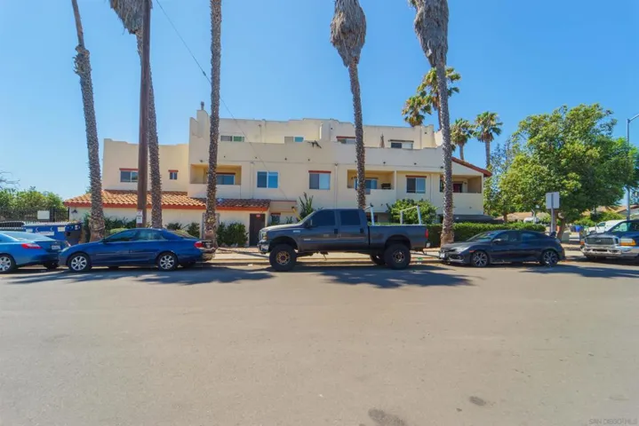 3691 National, San Diego, California 92113