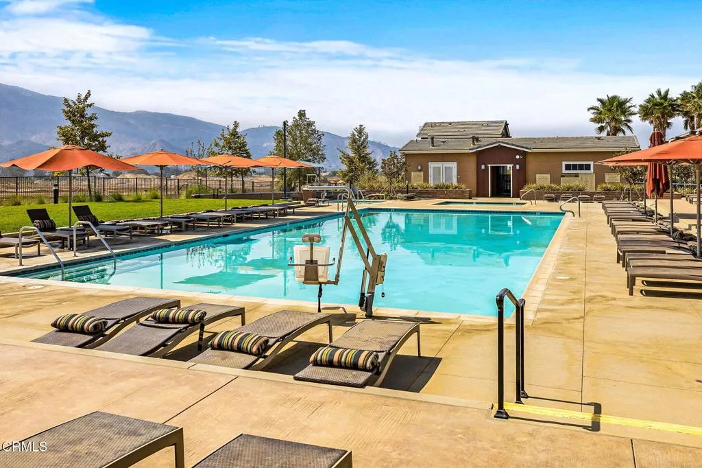 1936 Harvest Loop, Santa Paula, California 93060 home-pic-56