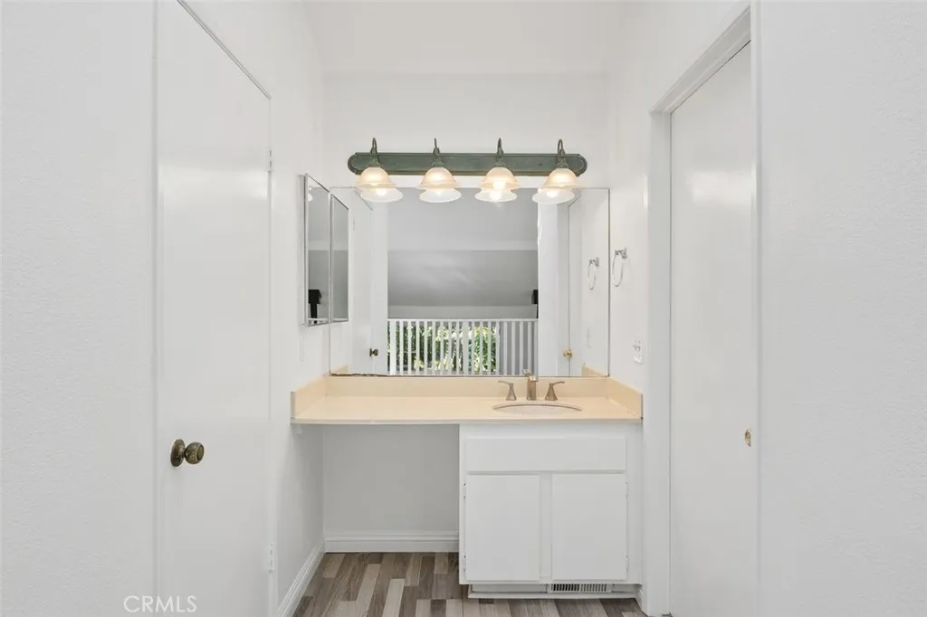 37 Lakepines, Irvine, California 92620 home-pic-17