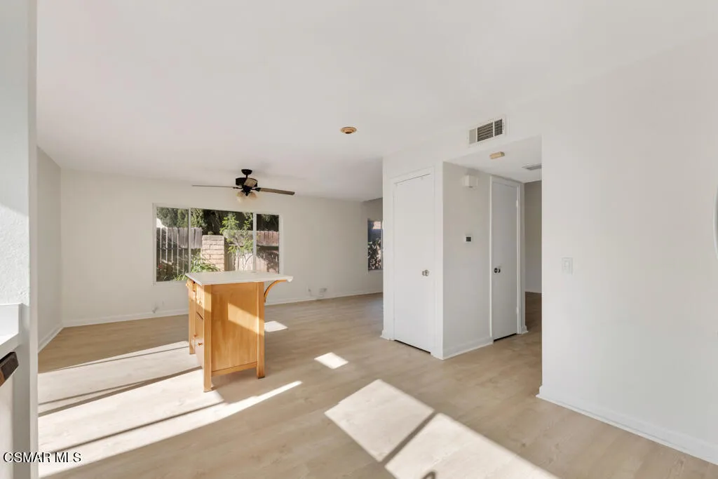 170 Spanish Moss Place, Camarillo, California 93010 home-pic-13