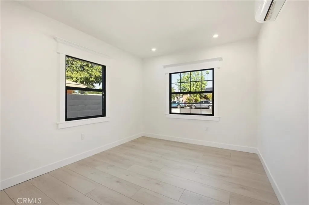 712 E H, Ontario, California 91764 home-pic-9