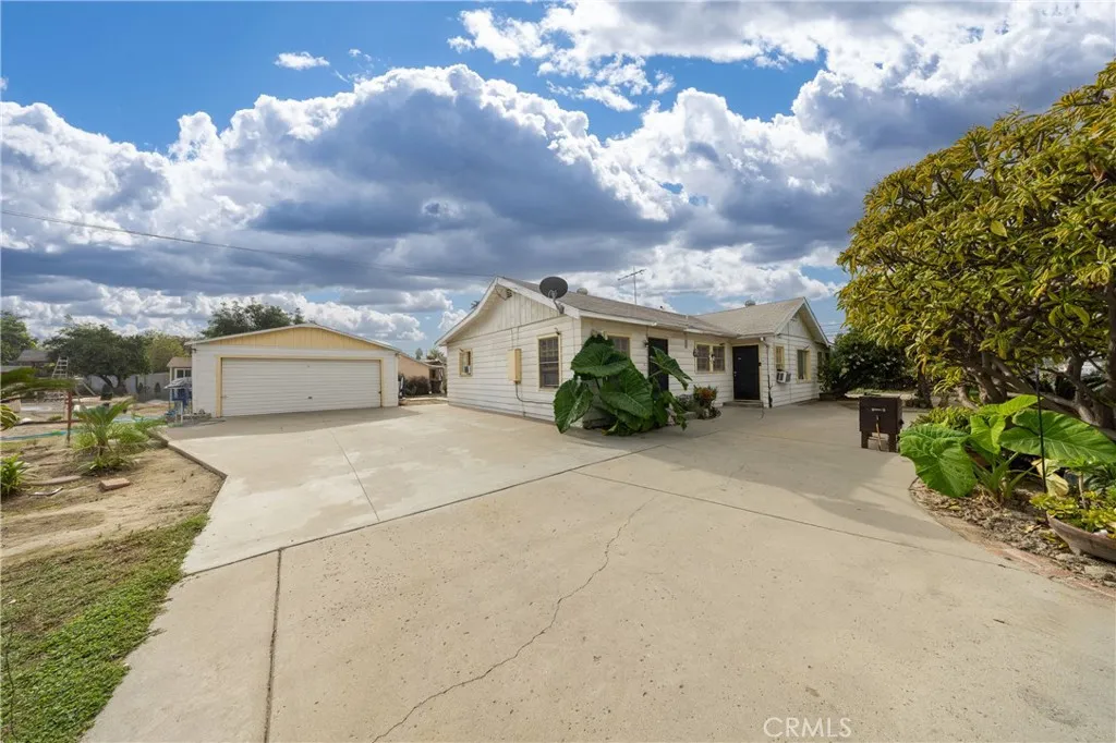 12203 Klingerman Street, El Monte, California 91732 home-pic-16