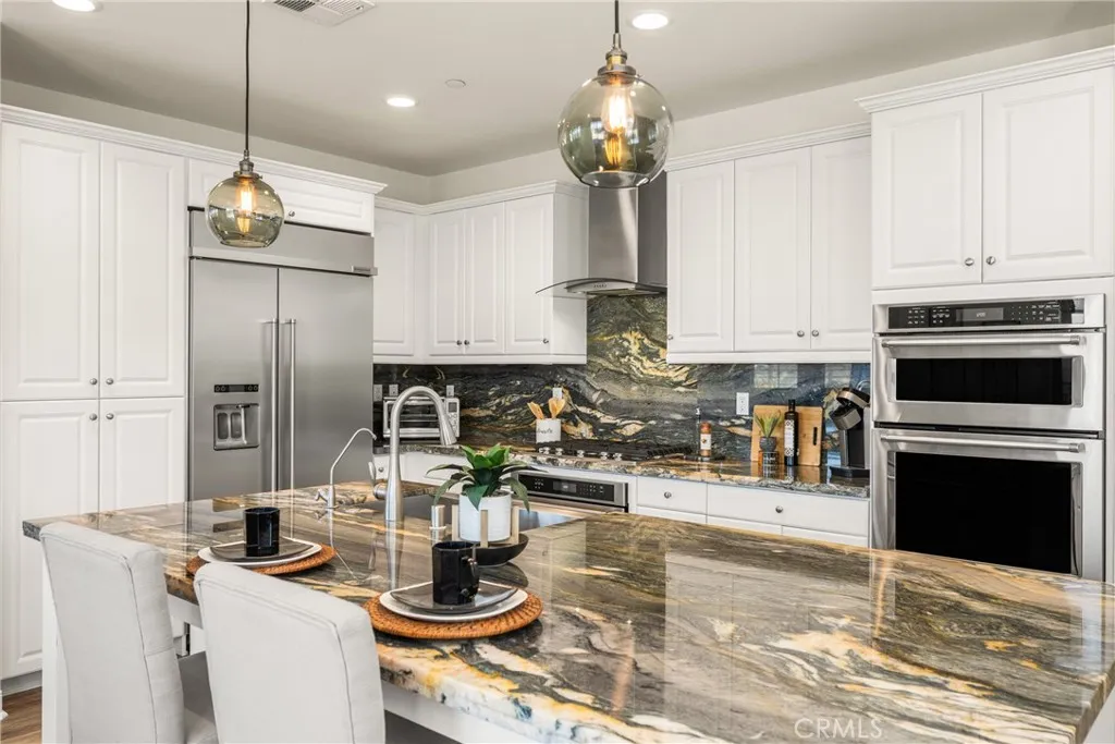 546 Escenico, Lake Forest, California 92630 home-pic-18