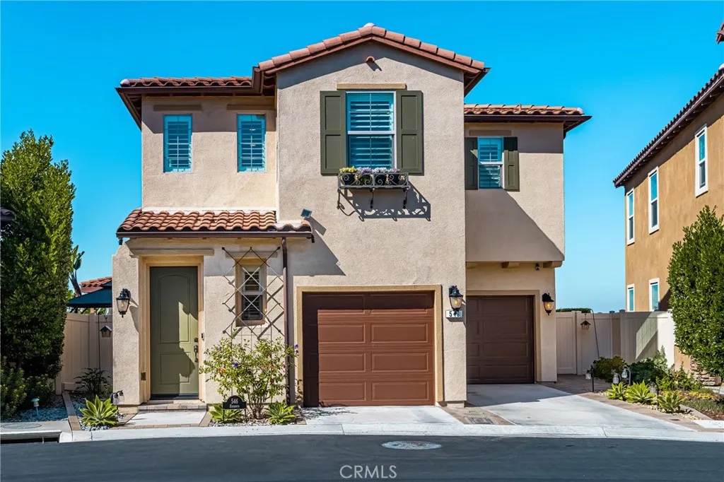 546 Escenico, Lake Forest, California 92630 home-pic-62