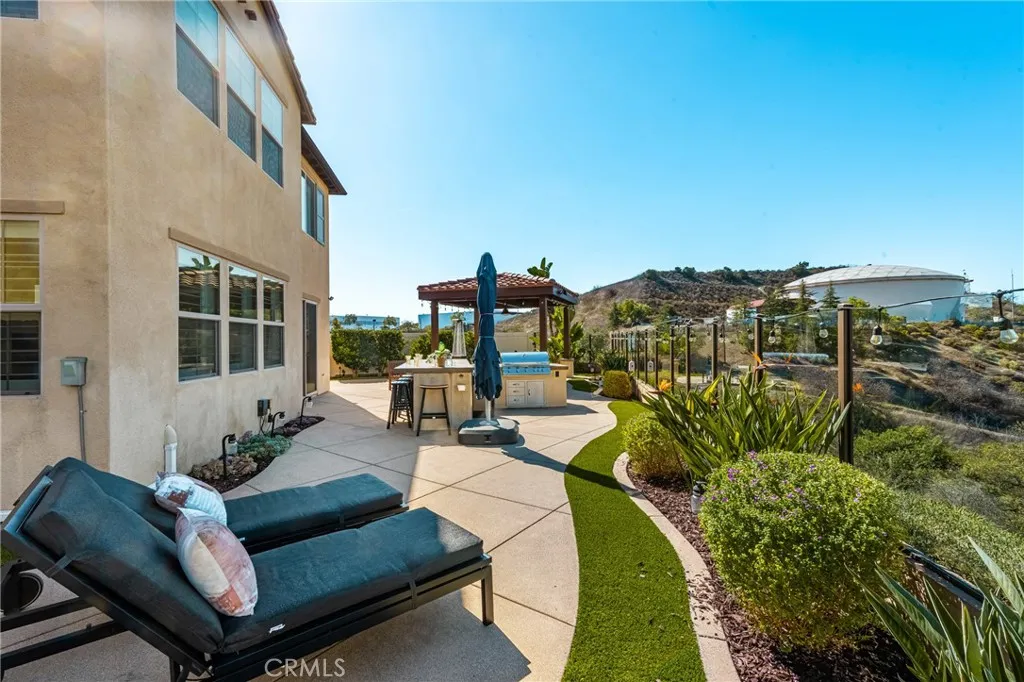 546 Escenico, Lake Forest, California 92630 home-pic-30