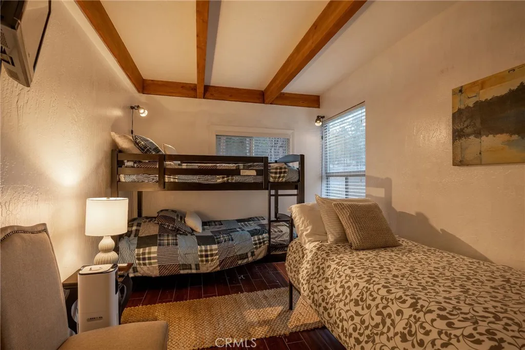 833 E Big Bear Boulevard, Big Bear City, California 92314 home-pic-22