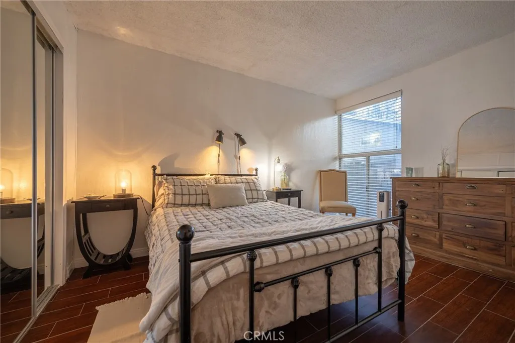 833 E Big Bear Boulevard, Big Bear City, California 92314 home-pic-15