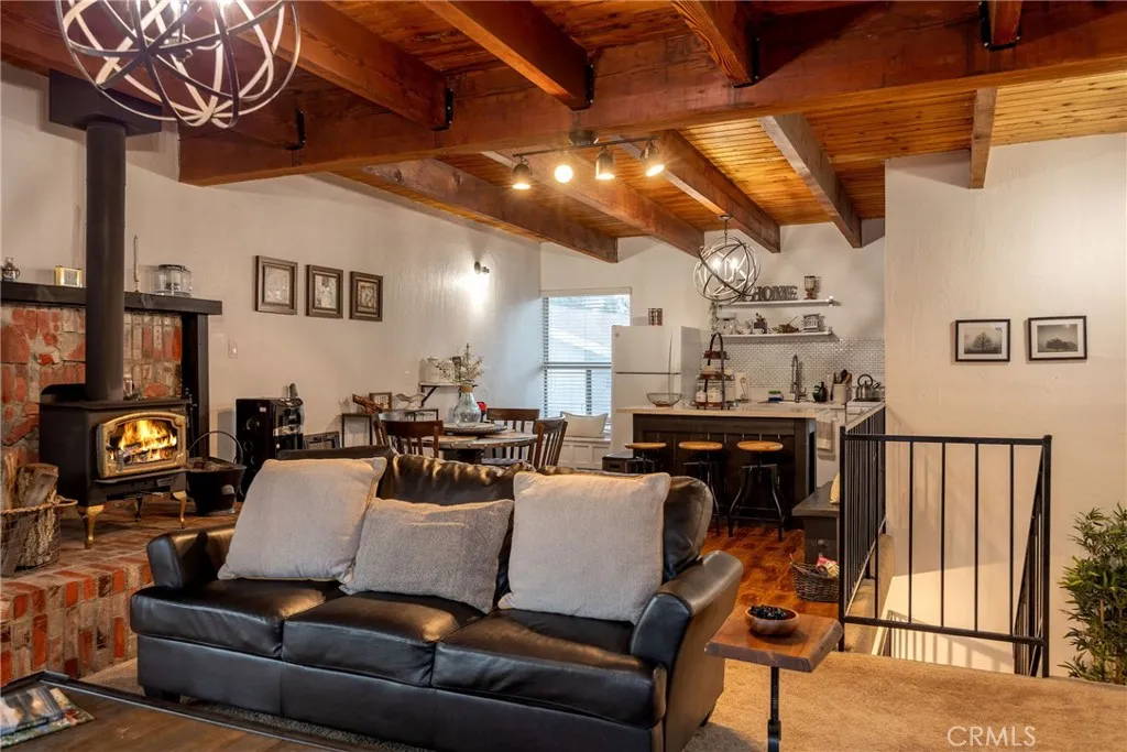 833 E Big Bear Boulevard, Big Bear City, California 92314 home-pic-8