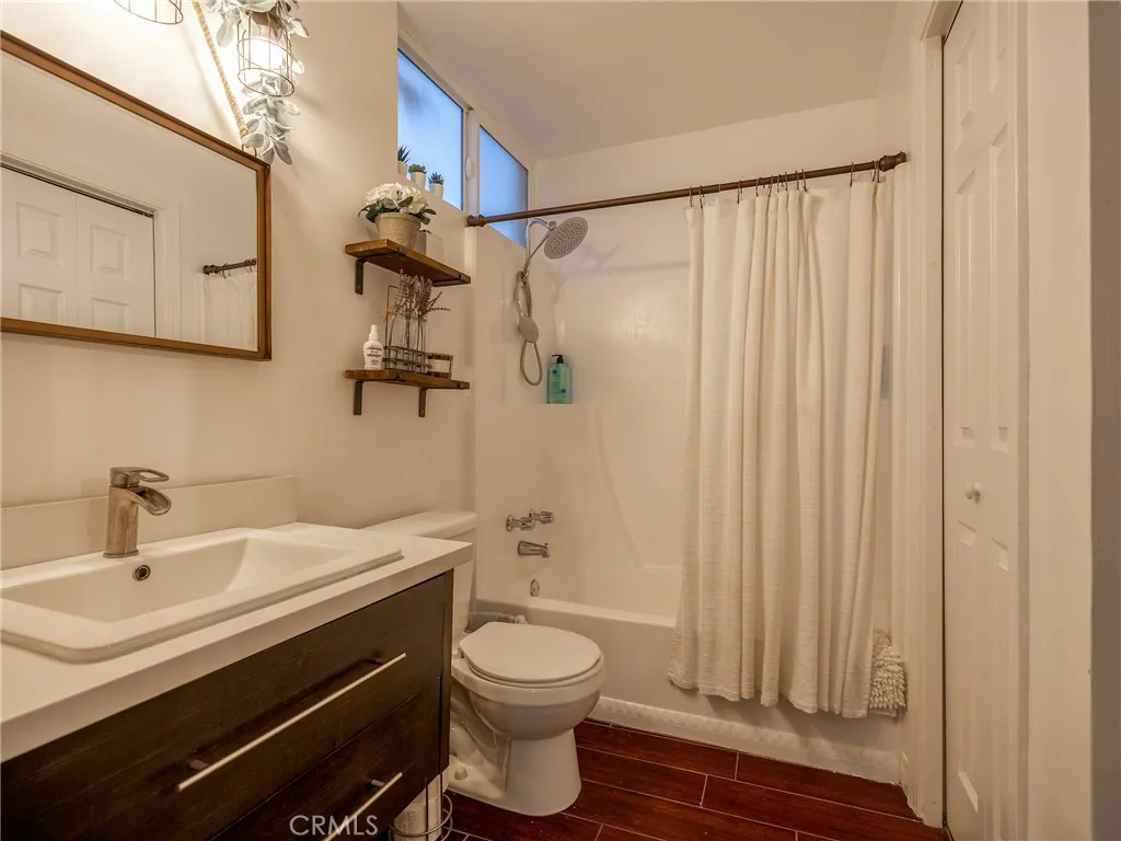 833 E Big Bear Boulevard, Big Bear City, California 92314 home-pic-21