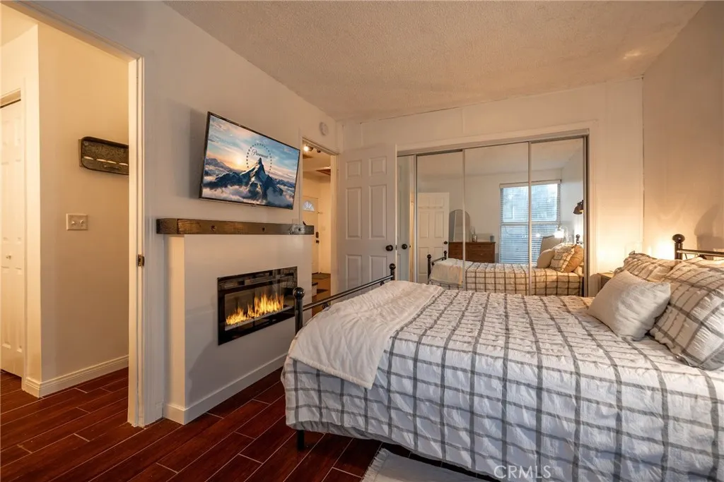 833 E Big Bear Boulevard, Big Bear City, California 92314 home-pic-17