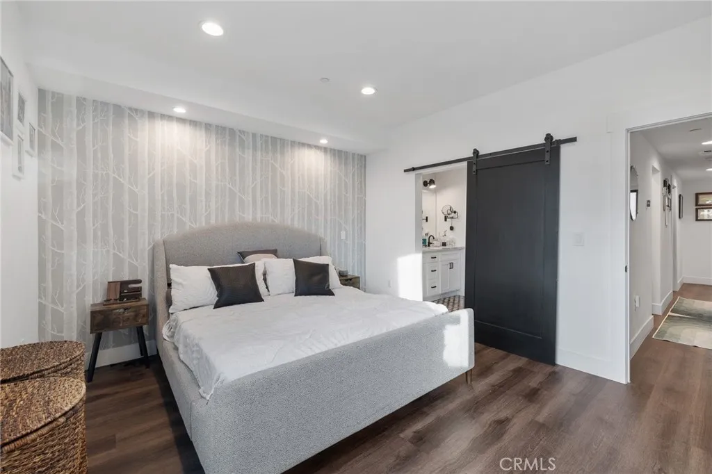 11324 W Raitt Lane, North Hollywood, California 91606 home-pic-20